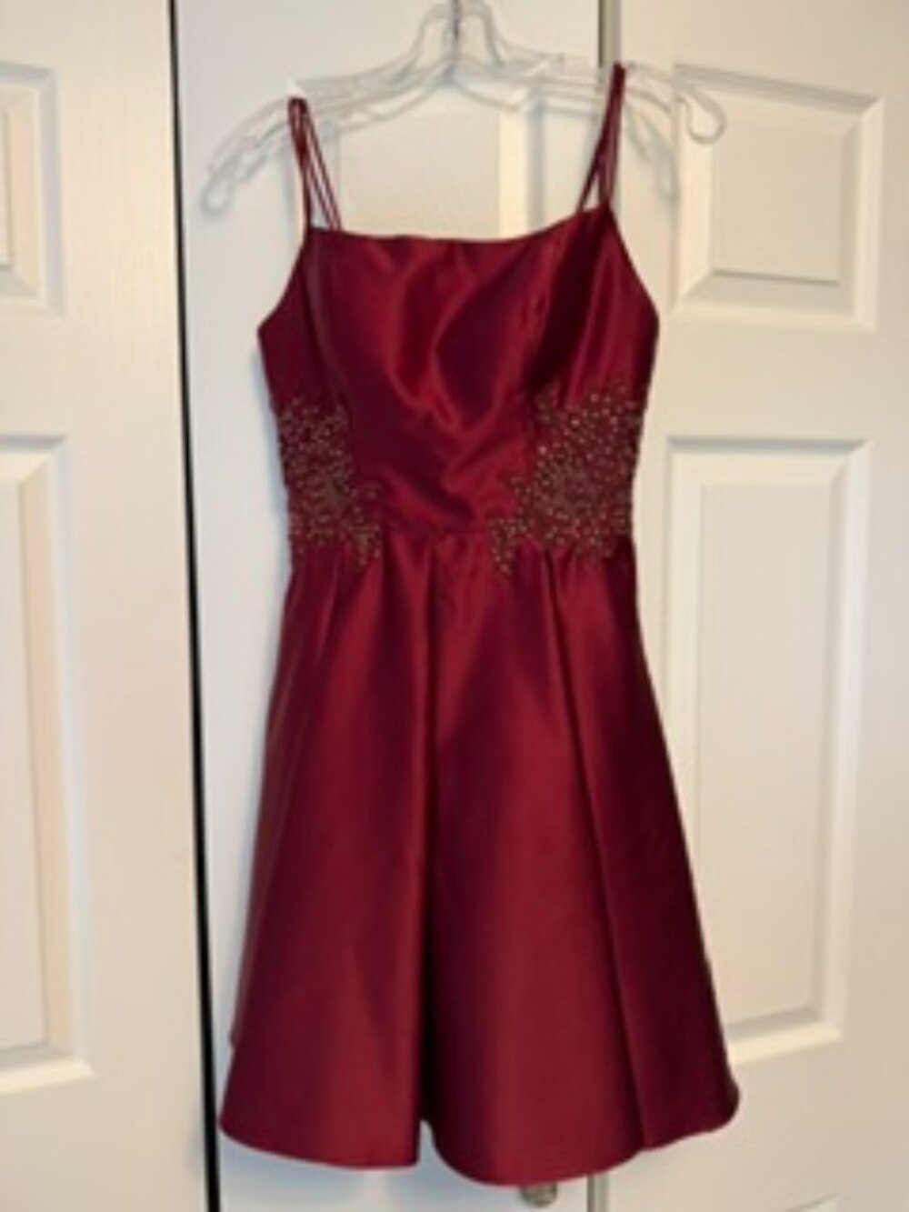 Teen Girls' Party/Homecoming Knee-Length Satin Finish Dress Cranberry